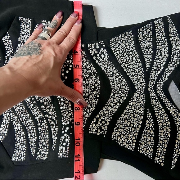 Sparkling Entity Cut Out Bodysuit - Picture 5 of 6